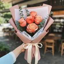 Букет цветов из:  Розы в Варениковской