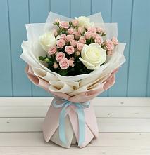 Букет цветов из:  Розы #REPLACE_PRED# Варениковской