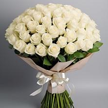 Букет 101 беля роза Белоснежка в Варениковской