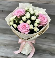 Букет цветов из:  Розы в Варениковской
