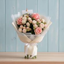Букет цветов из:  Розы в Варениковской